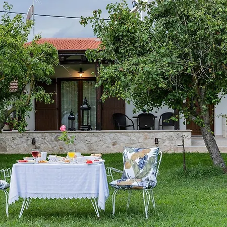 Villa La Varik 4 *