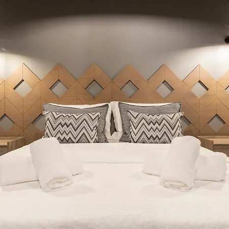Villa La Varik 4 *