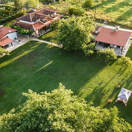Villa La Varik 4 *